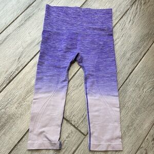 Teletext Purple Stretch Athletic Capris Size Small